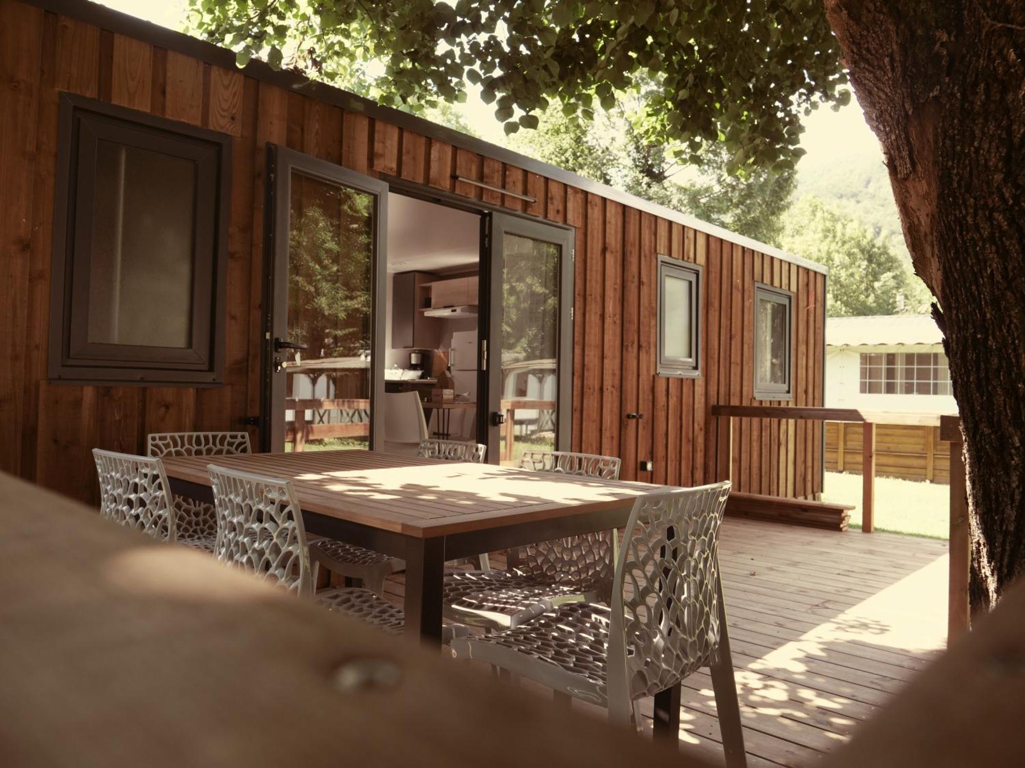 Camping Pays De Beille *